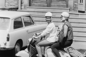 « More than a postcard. Le Luxembourg entre arrivée et départ »