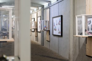 Vernissage de l’exposition « La chaussure comme sujet et objet d’art »   au « Tunnel am Gronn » 