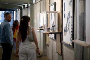 Vernissage de l’exposition « La chaussure comme sujet et objet d’art »   au « Tunnel am Gronn » 