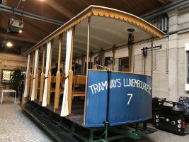 vieux tramway au musée des tramways