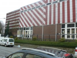 entrée et façade du hall omnisports Bonnevoie