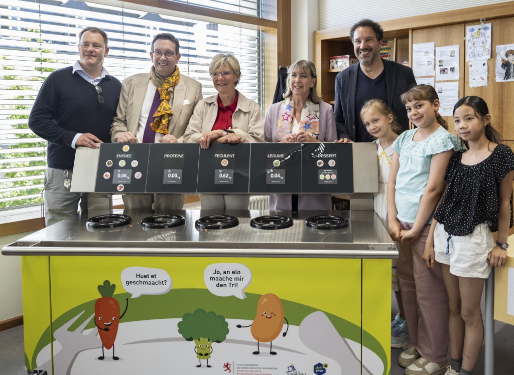 Inauguration d'une station de tri pour biodéchets au foyer scolaire municipal de Bonnevoie