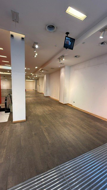 Interior Pop-up store n°24-26, avenue de la Gare