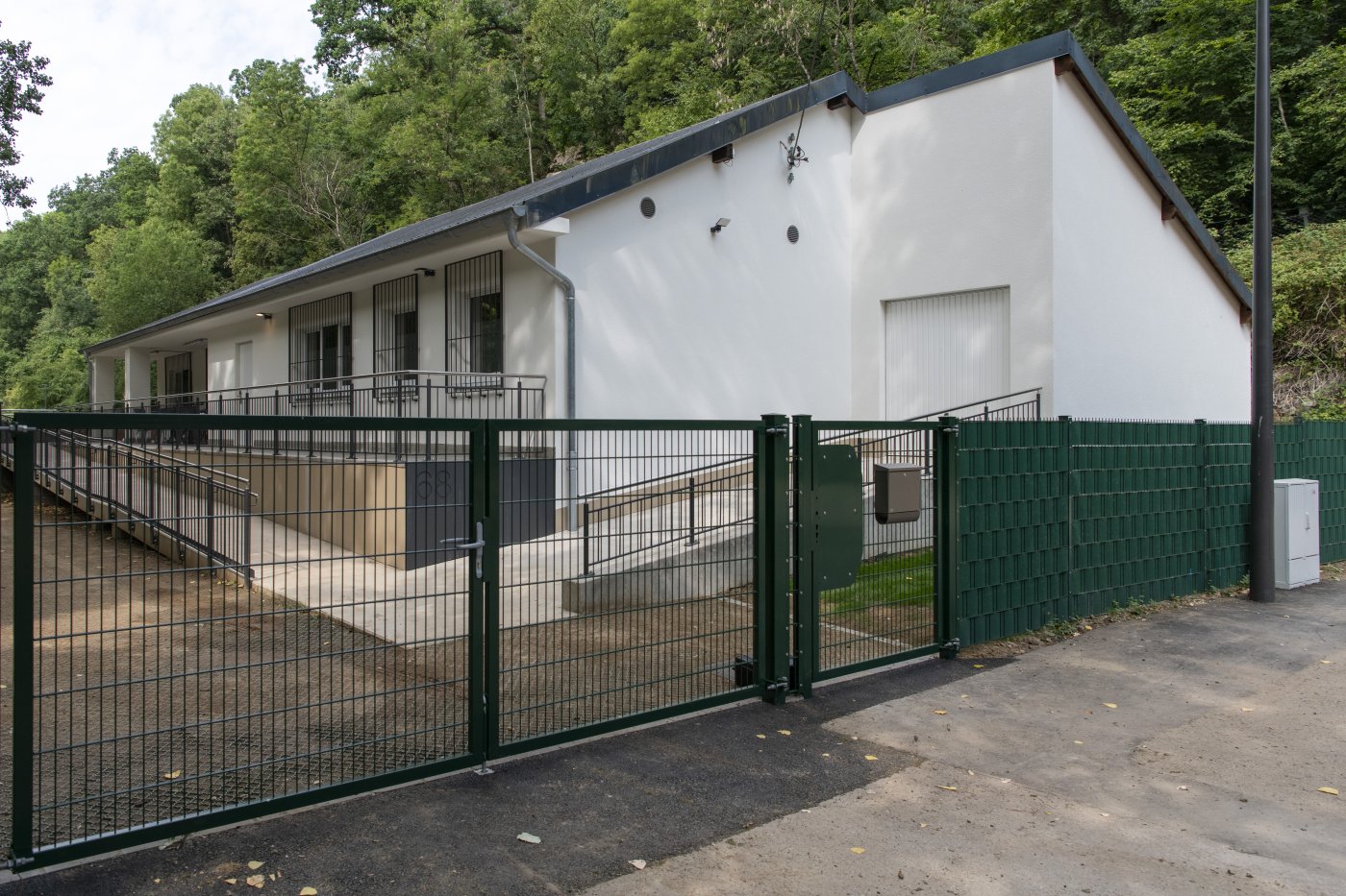 Chalet des Hondsfrënn Bouneweg rénové et modernisé