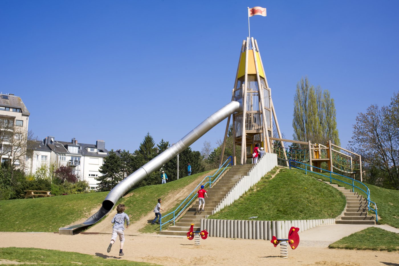 aire de jeux Merl