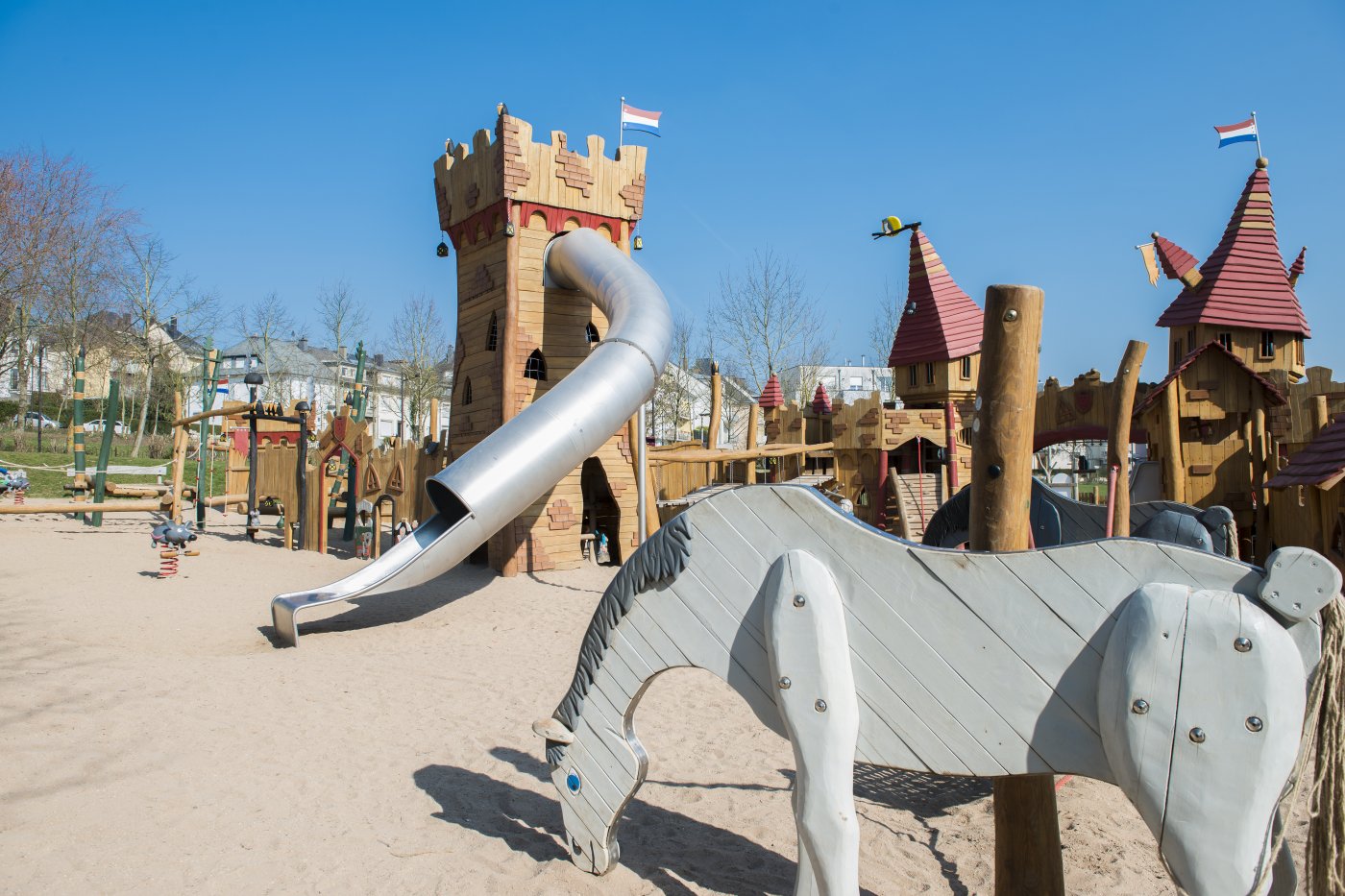 aire de jeux thématique