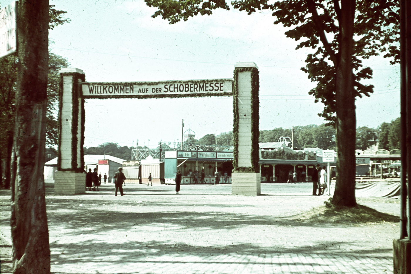 Illustration de la Schueberfouer d'antan