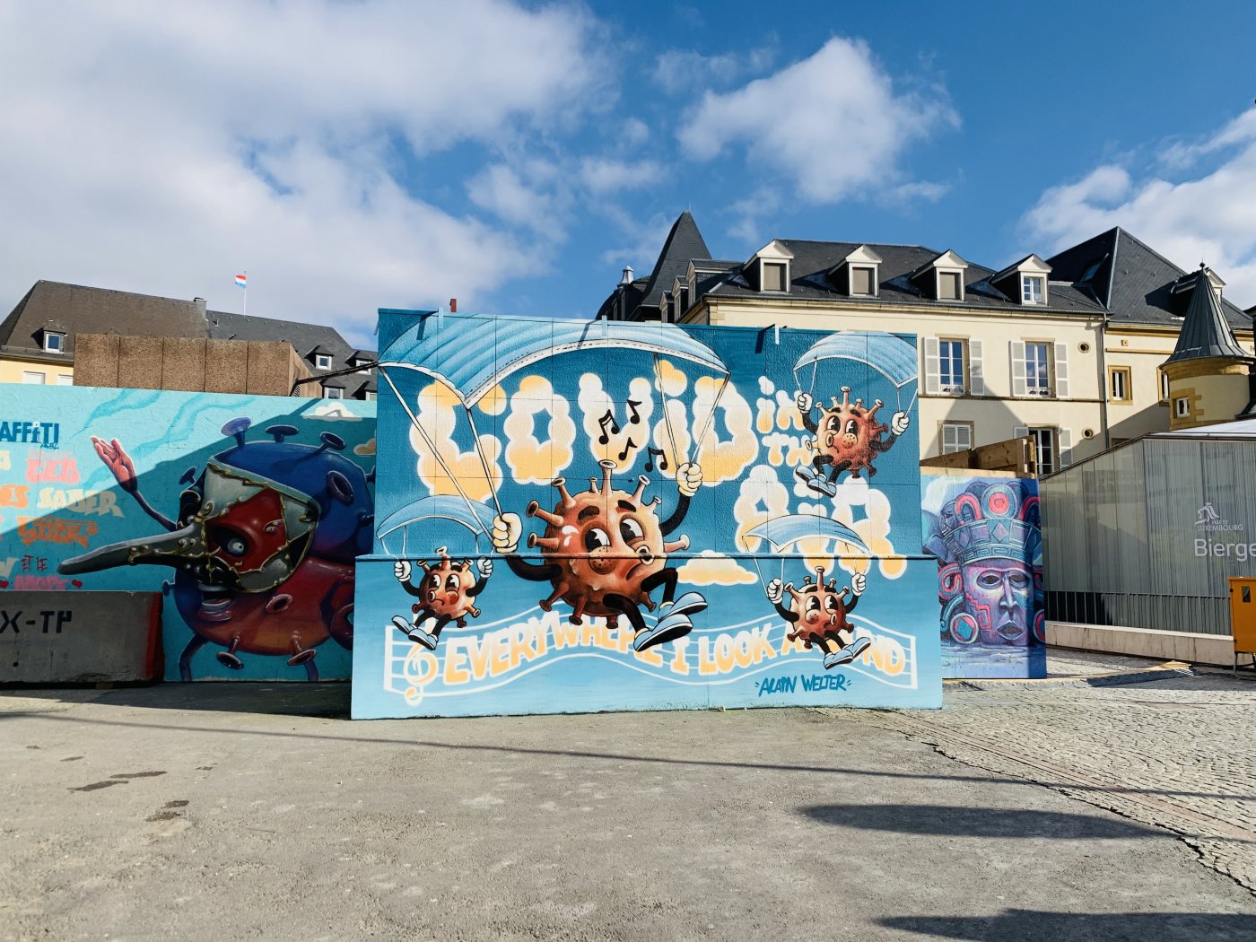 Work site hoarding at Place Guillaume II