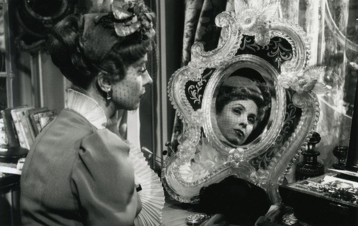 Madame de...