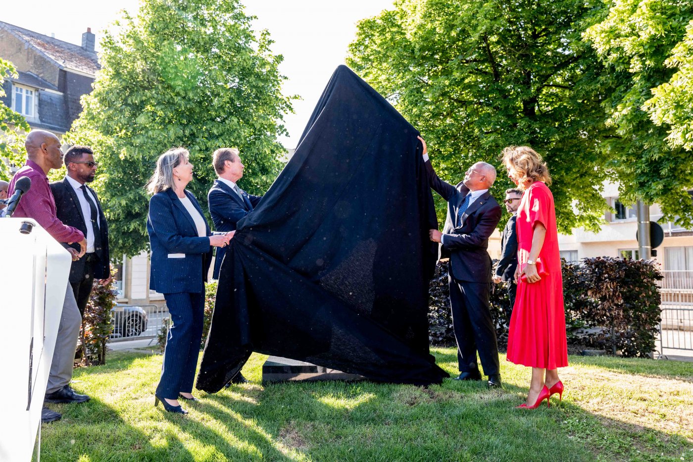 Inauguration sculpture Sodade