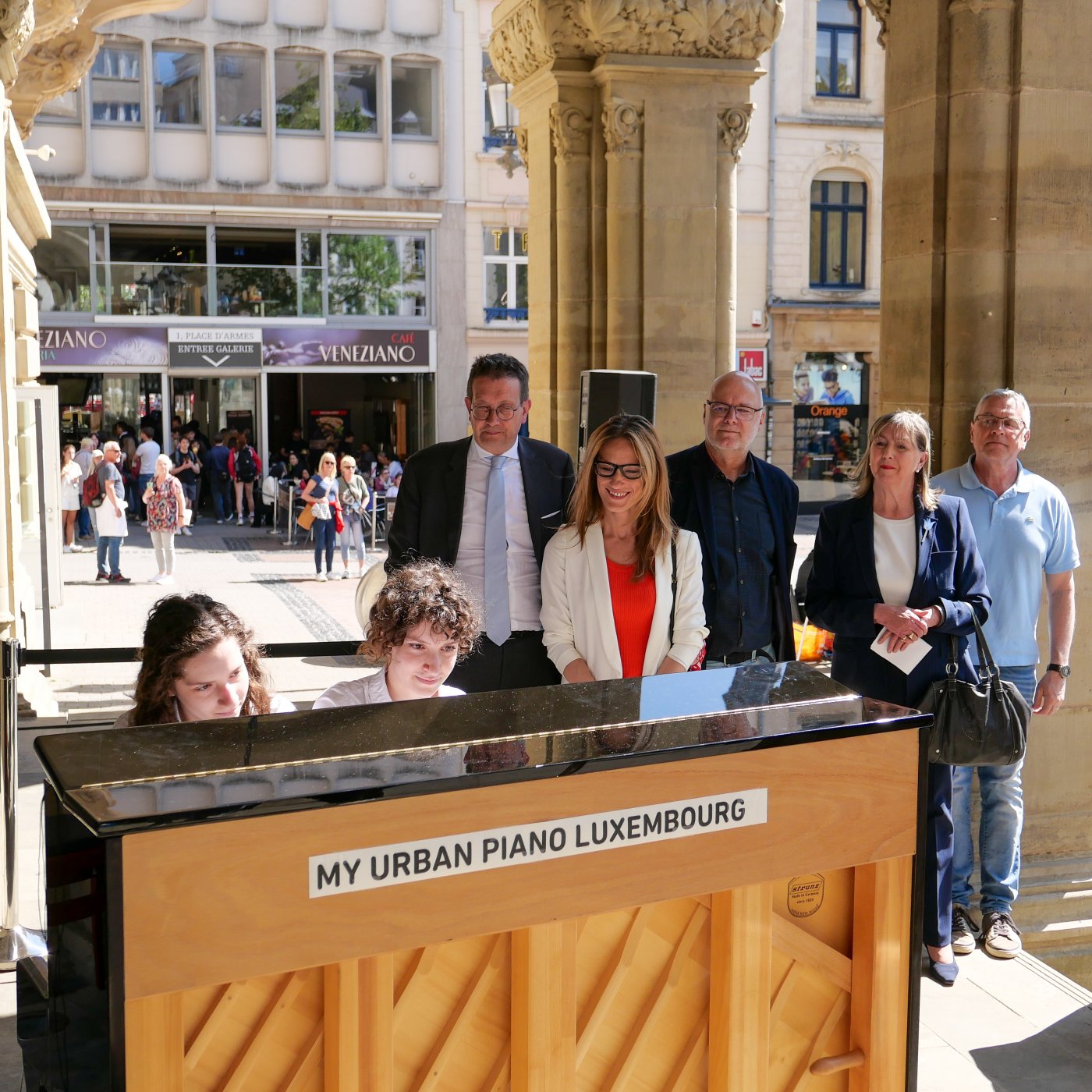 personnes responsables lors de l'ouverture de my urban piano