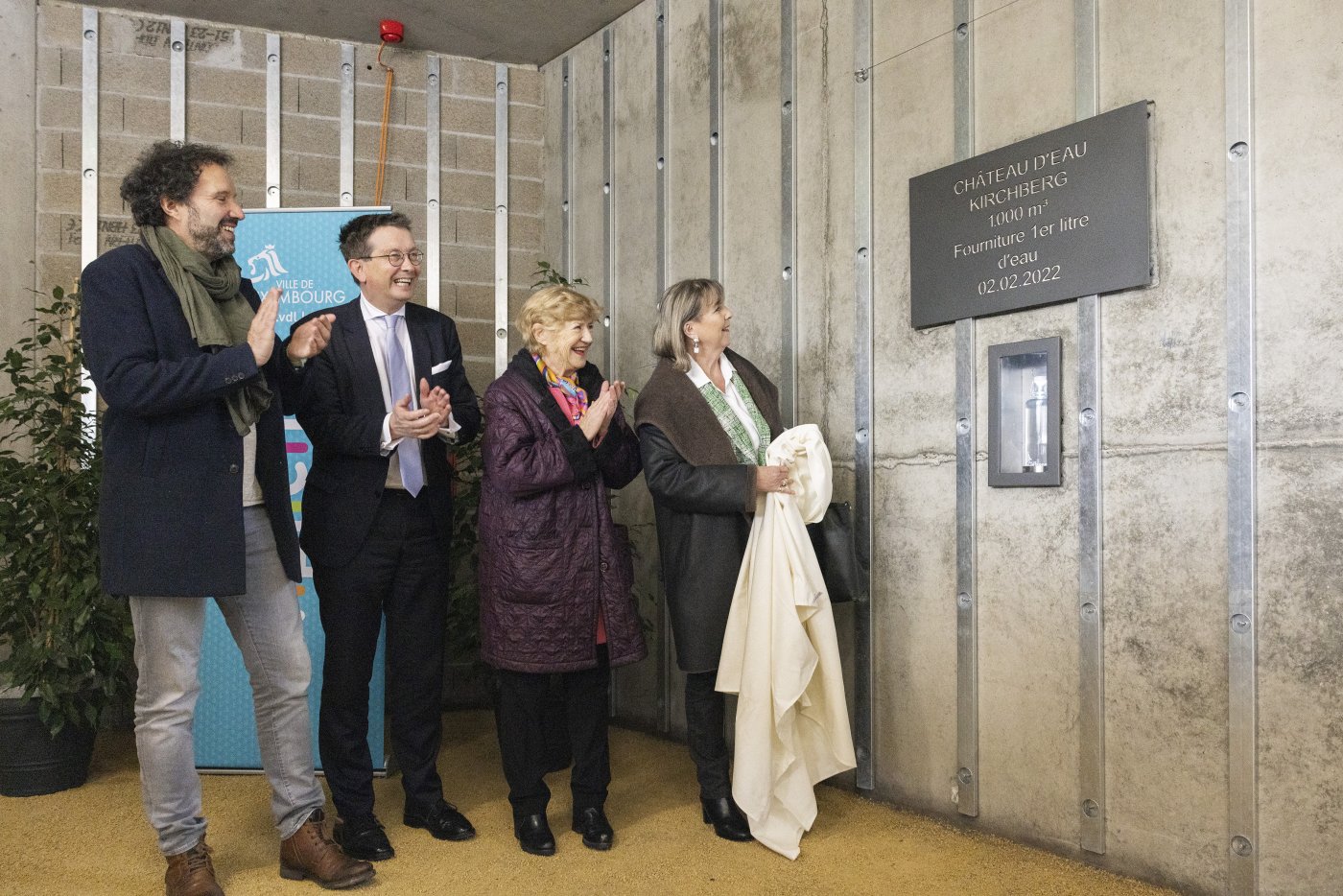 Image du collège échevinal lors de l'inauguration du château d'eau Kirchberg