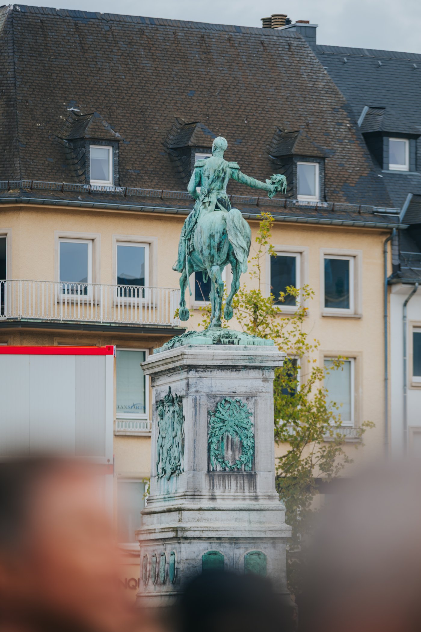 Trounwiessel : Bain de foule Knuedler