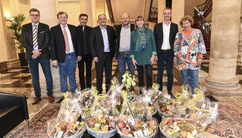 Remise de fruits au Collège des bourgmestre et échevins 2021