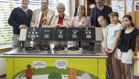 Inauguration d'une station de tri pour biodéchets au foyer scolaire municipal de Bonnevoie