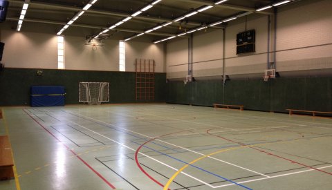 terrain du hall omnisports Hamm