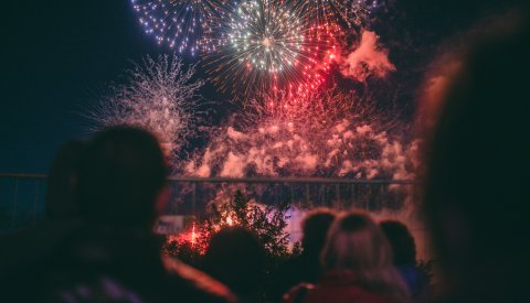 feux d'artifice la veille de la Fête Nationale