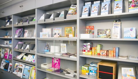 bibliothèque au bureau d'accueil Kanner-Elteren-Center