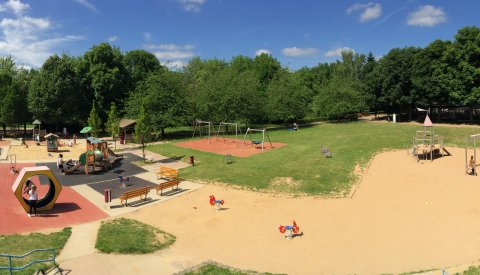 Illustration de l'aire de jeux au parc de Merl