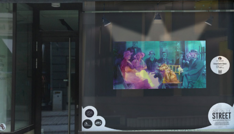 Vitrine d'un local commercial vacant décoré pour une ouevre d'art