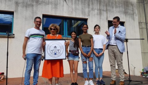 Remise du logo école fondamentale Limpertsberg
