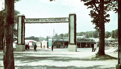 Illustration de la Schueberfouer d'antan