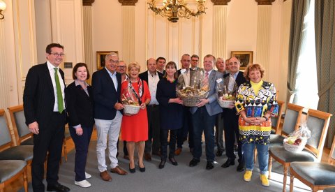 Remise de fruits au Collège des bourgmestre et échevins 2019