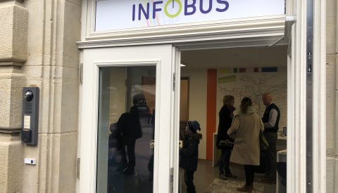 Infobus place d'Armes 01.03.2020
