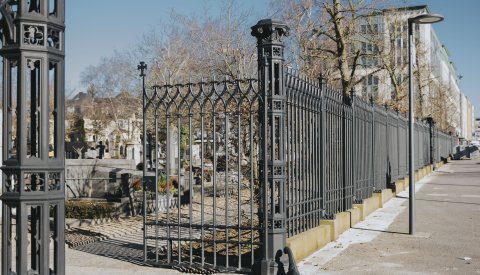 entrée clôture du cimetière Notre-Dame en février 2023
