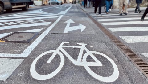 contresens cyclable dans la rue Notre-Dame