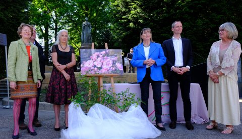 peronnes responsable lors de l'inauguration