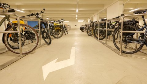 Parking Knuedler, services vélo