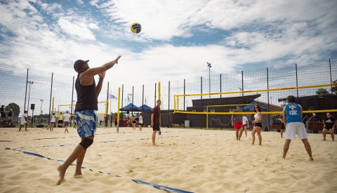 Terrain de beach-volley