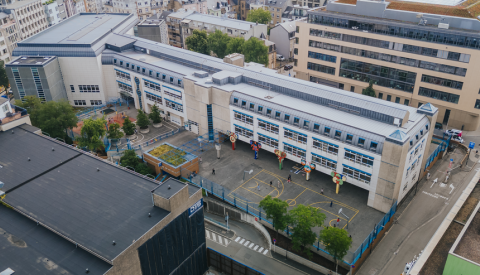 Image de drone de l'école Gare